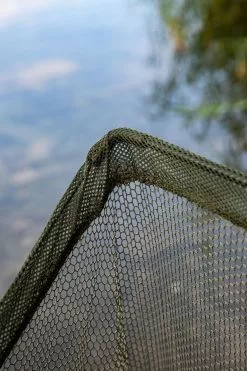 Ultimate DeLuxe Carp Net 42" With 2pcs Carbon Handle 19 Ultimate DeLuxe Carp Net 42" With 2pcs Carbon Handle -Verticaalhengels Winkel a38faafc08a99e0b