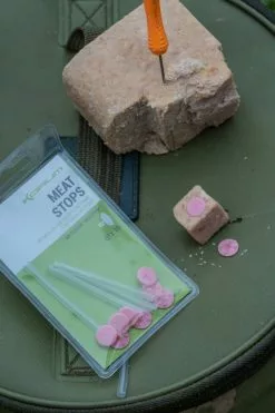 Korum Meat Stops (10pcs) -Verticaalhengels Winkel b832c305b439f404